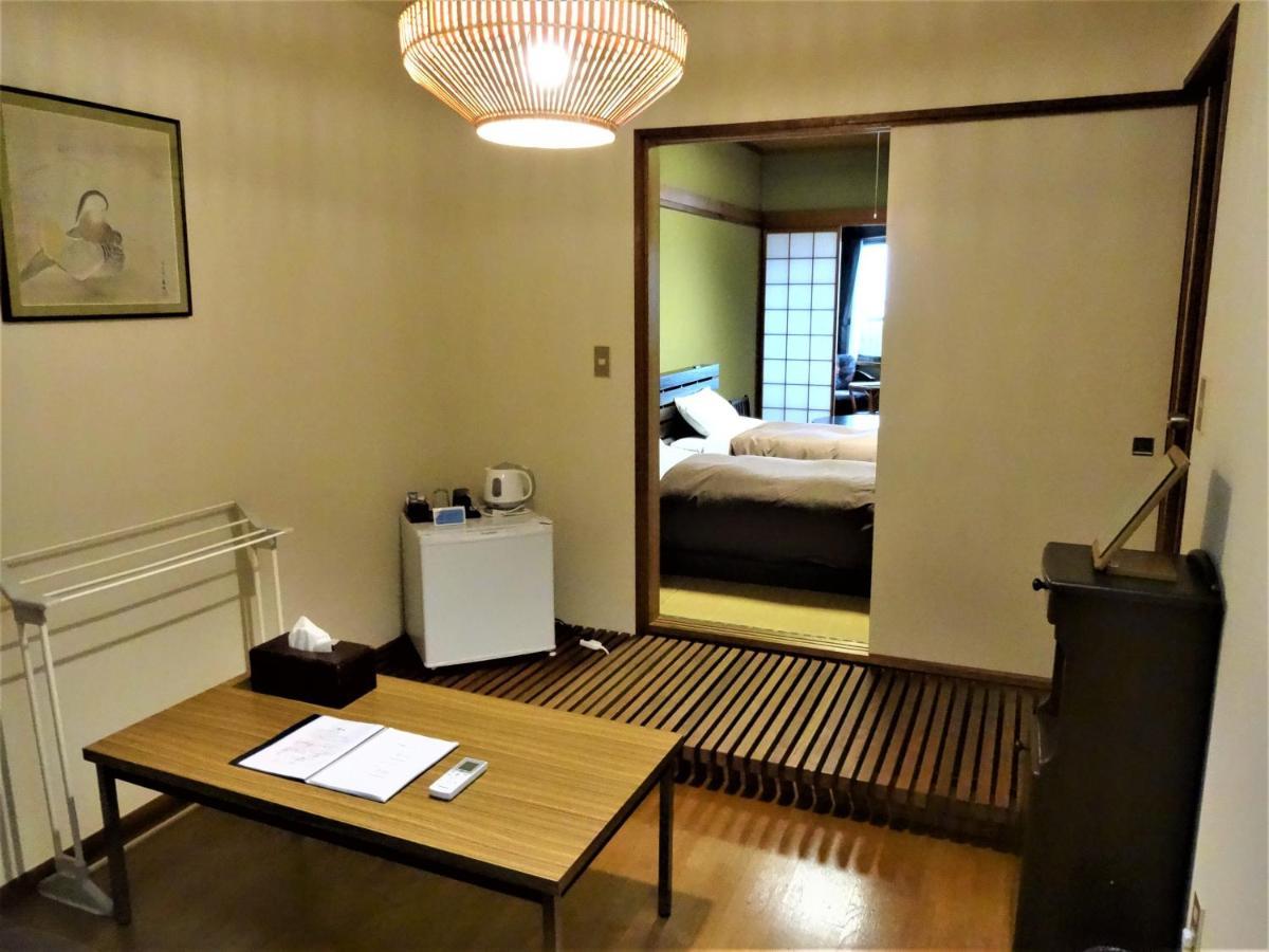 Ryokan Izuna Atami  Exteriör bild