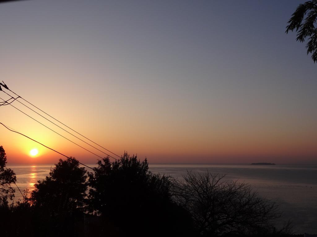 Ryokan Izuna Atami  Exteriör bild