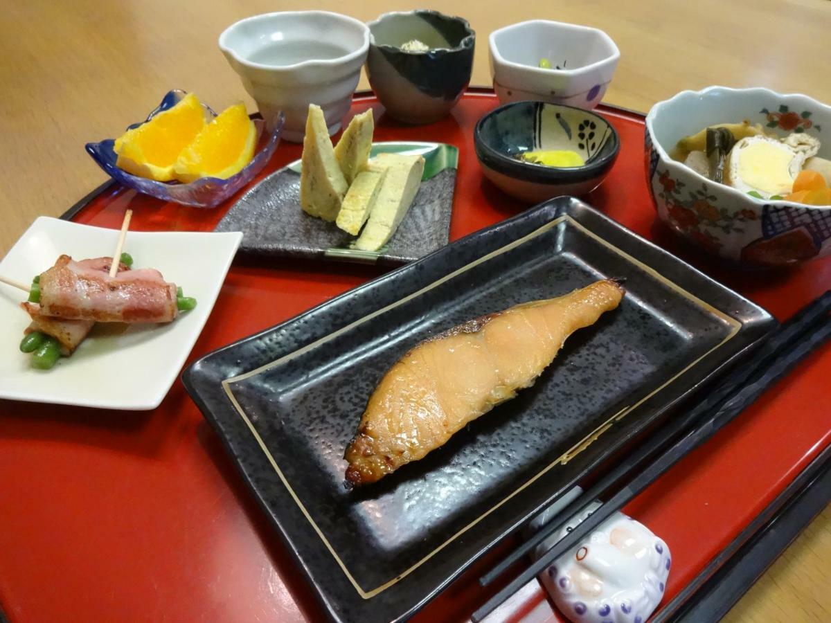 Ryokan Izuna Atami  Exteriör bild